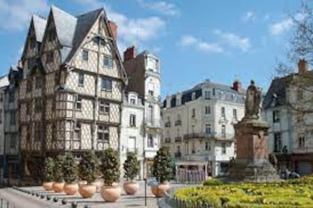 T1 Bis Cosy Et Spacieux - Wifi - Parking Gratuit Angers Luaran gambar